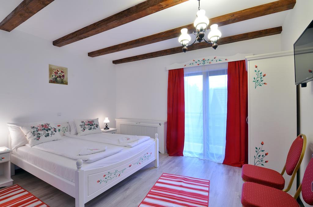 Casa Stefania Otel Tălmaciu Dış mekan fotoğraf